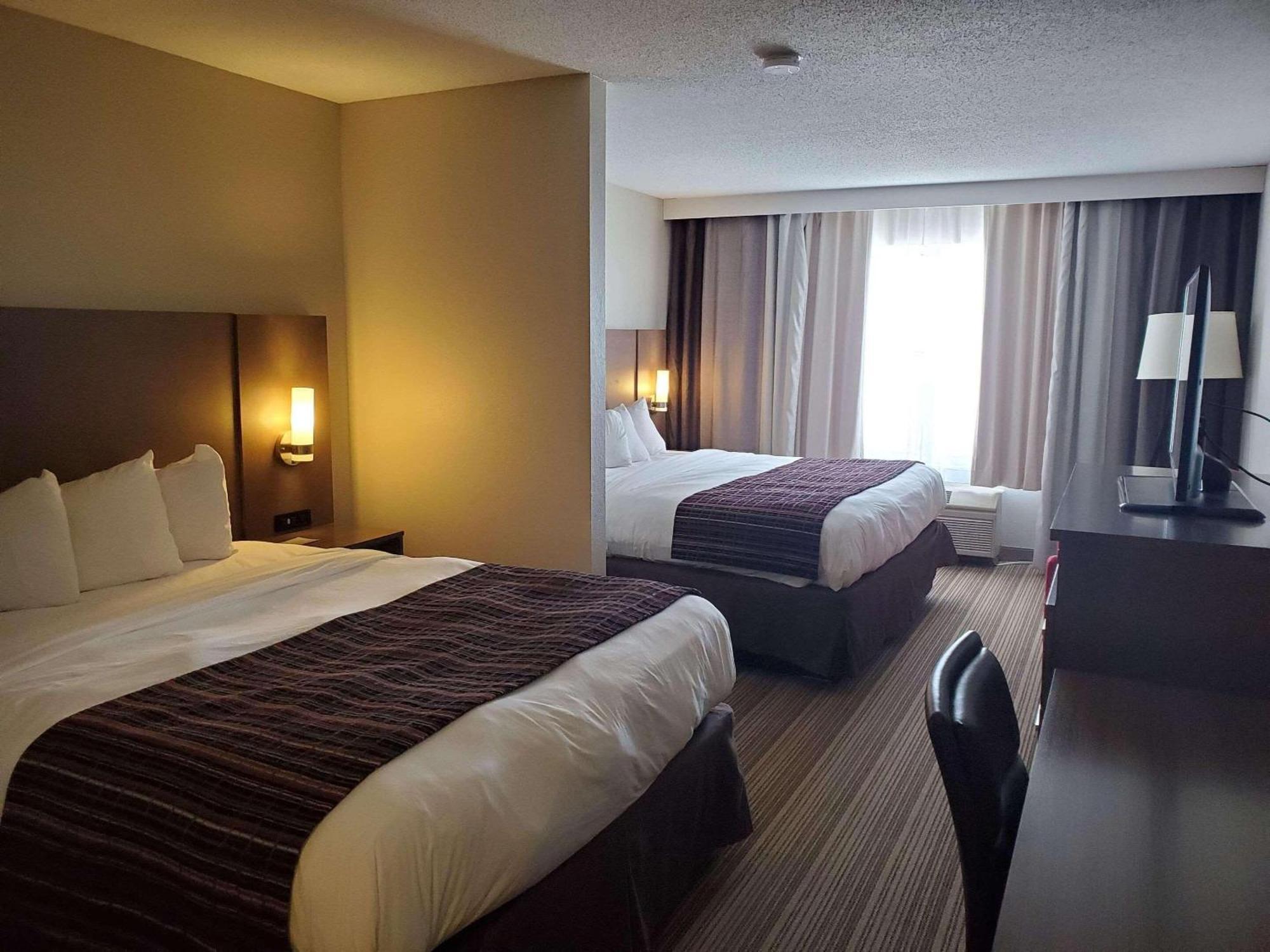 Country Inn & Suites By Radisson, Mason City, Ia Εξωτερικό φωτογραφία