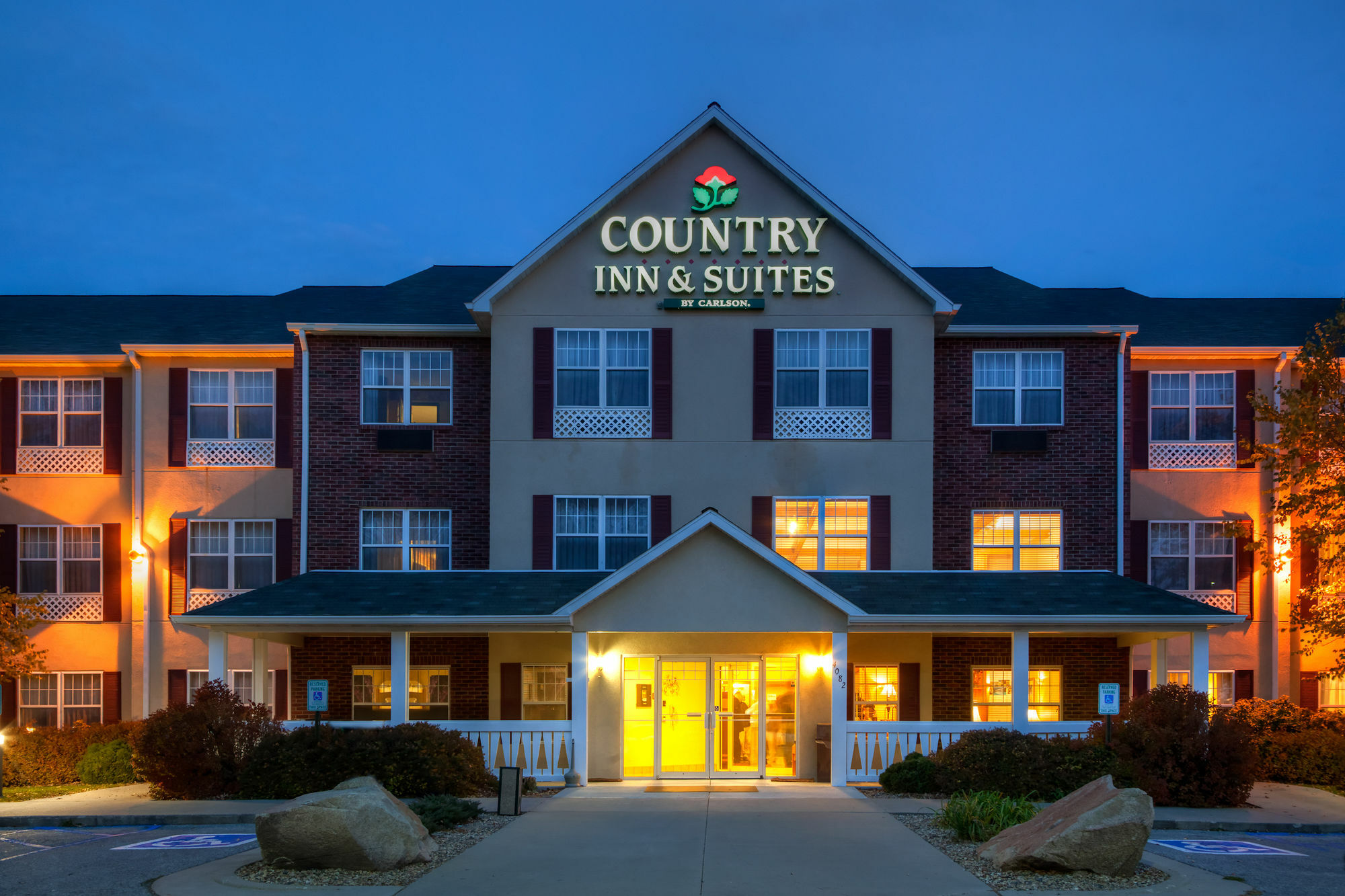 Country Inn & Suites By Radisson, Mason City, Ia Εξωτερικό φωτογραφία